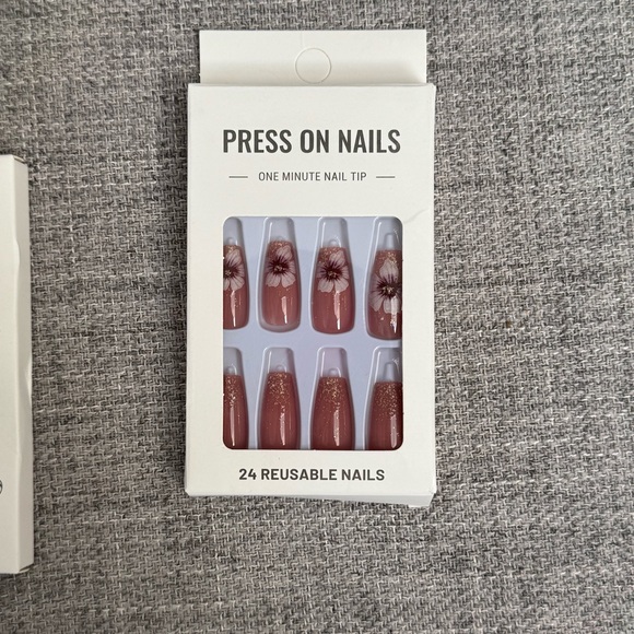 💅 Press-On Nails Bundle (6 Sets) – Brand New 💅 - Picture 5 of 8